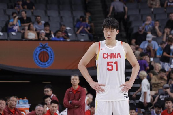 互利配资 松弛、自信、全面，杨瀚森夏联首秀背后藏着这些细节